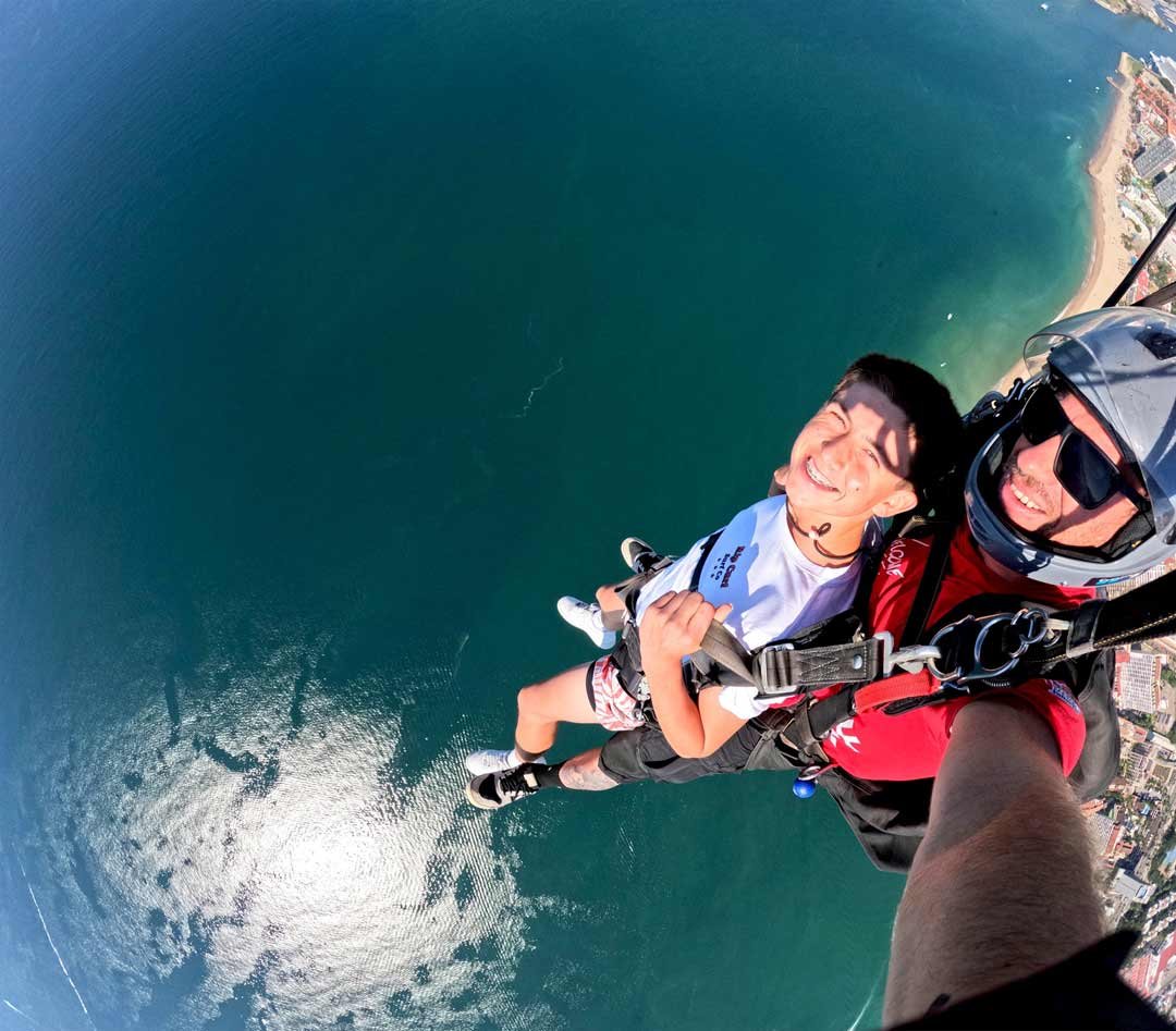 Clientes-Redes-Sociales-Sky-Dive-2