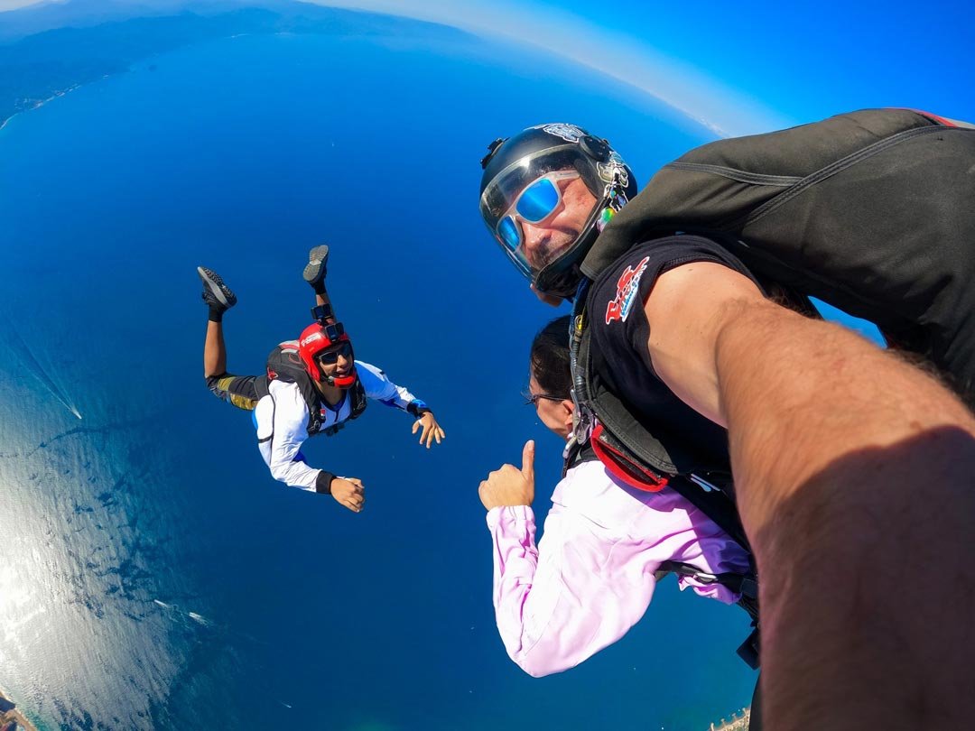 sky-dive-gdl-redes-sociales-1